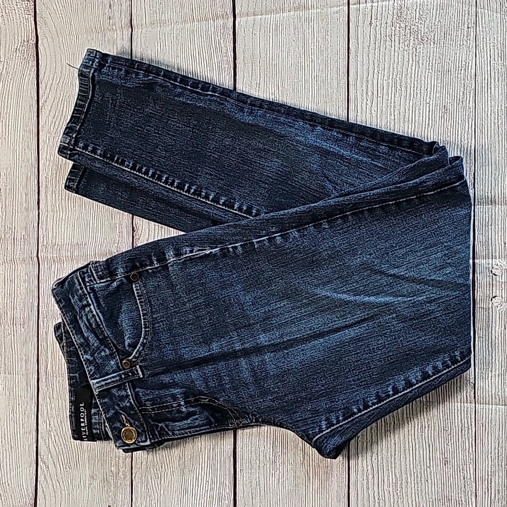 Liverpool sz 2 Abby skinny jeans